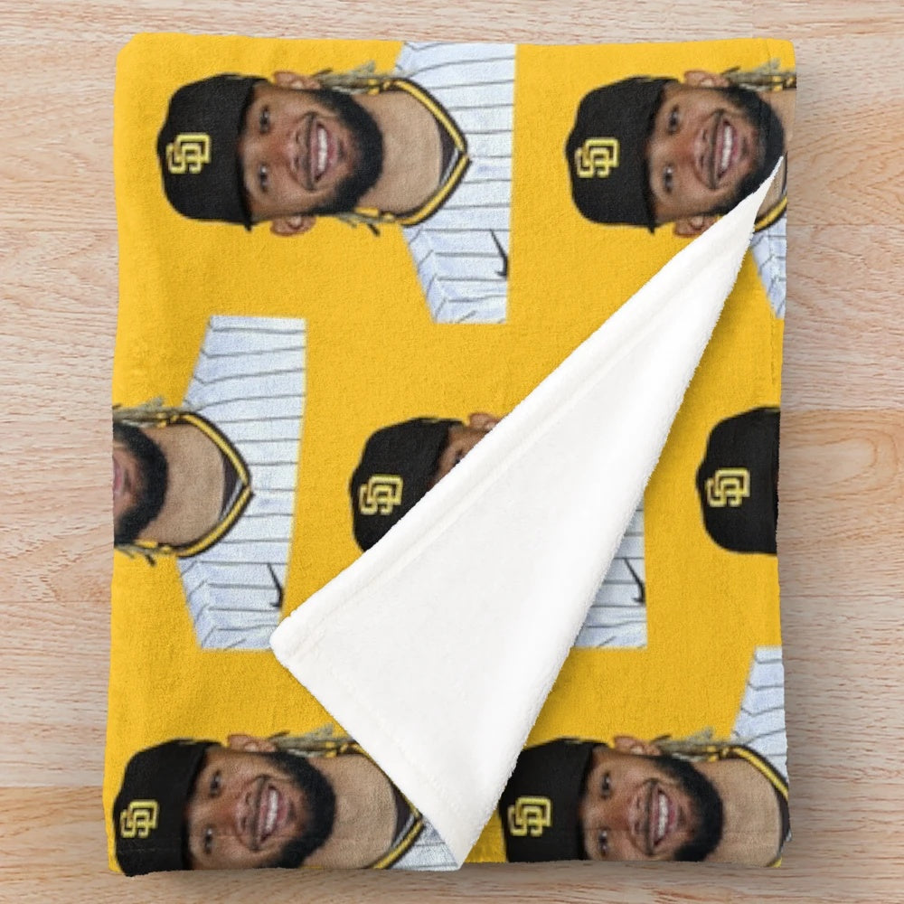 Plush blanket featuring the image of baseball player Fernando Tatis Jr.