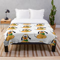 Plush blanket featuring Disney cartoon characters