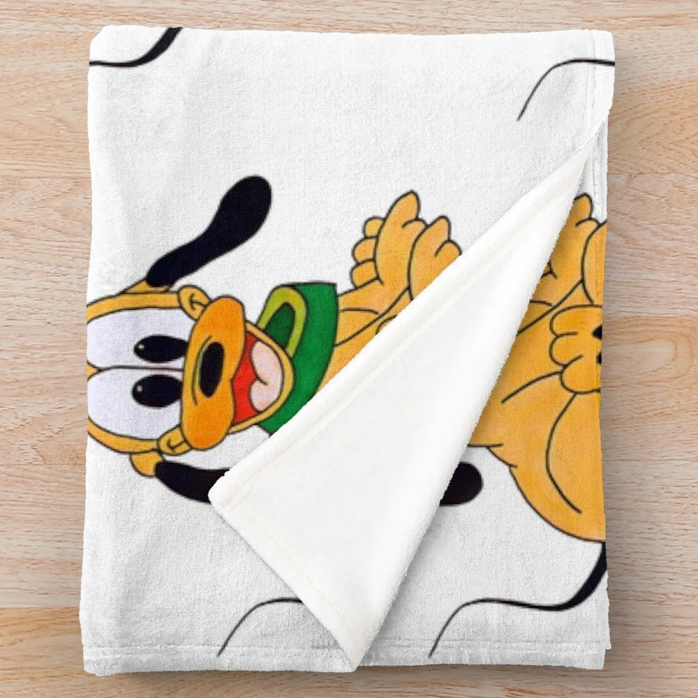 Plush blanket featuring Disney cartoon characters