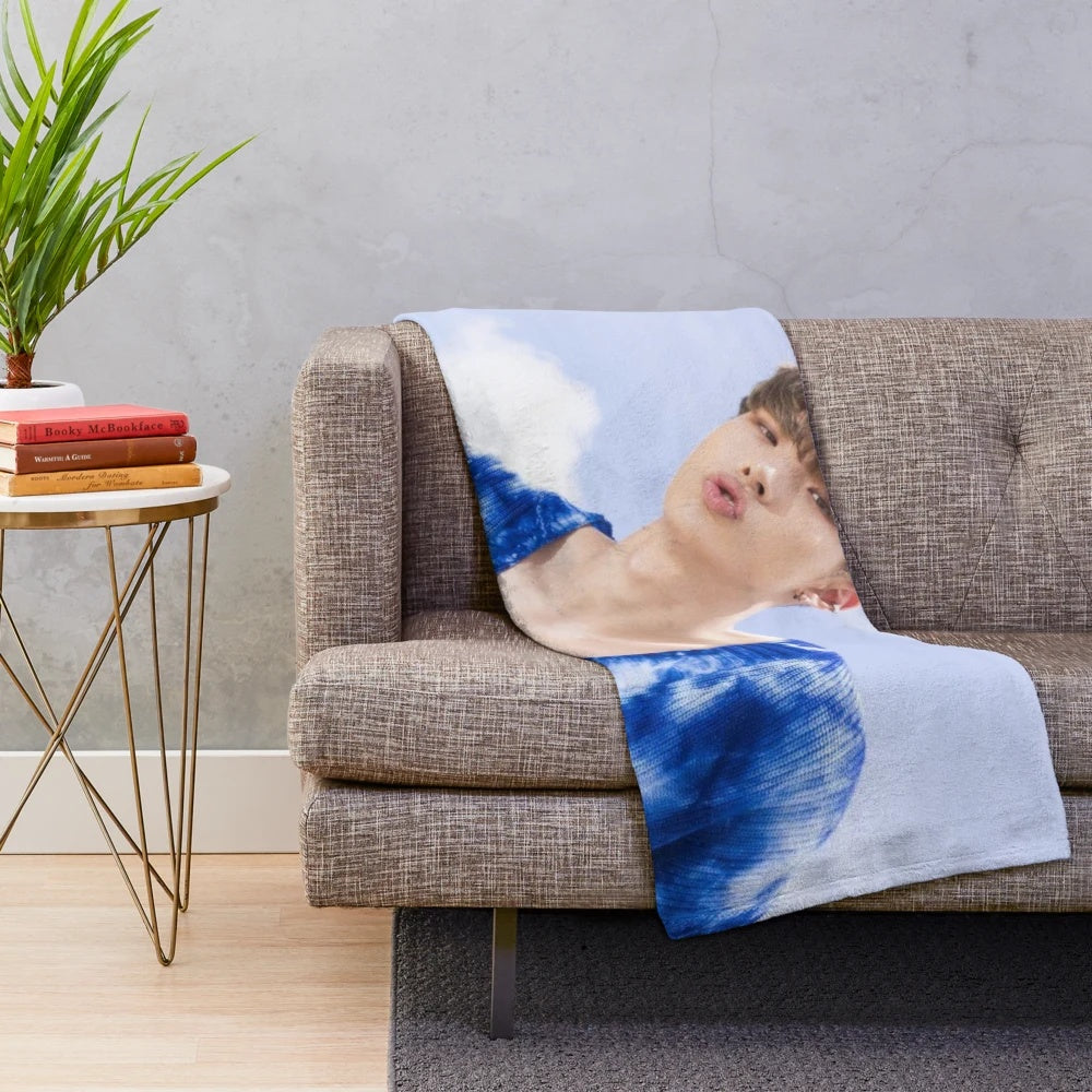 Ateez Mingi Plush Blanket