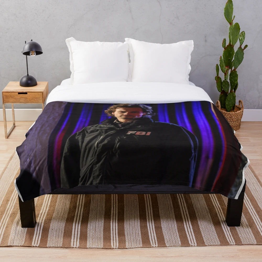 Soft and cozy fbi goob plush blanket