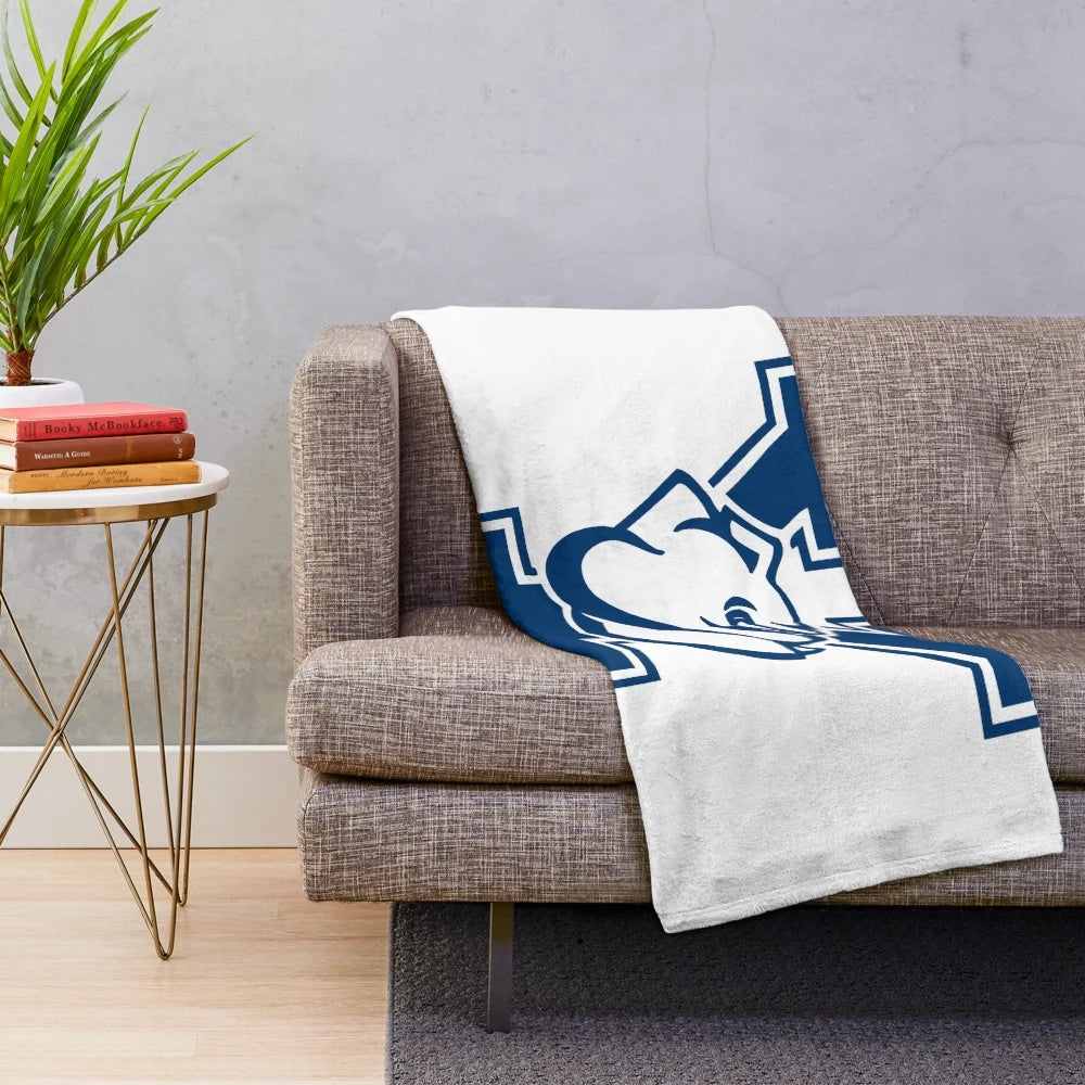 Handsome Dan Yale Bulldogs Plush Blanket