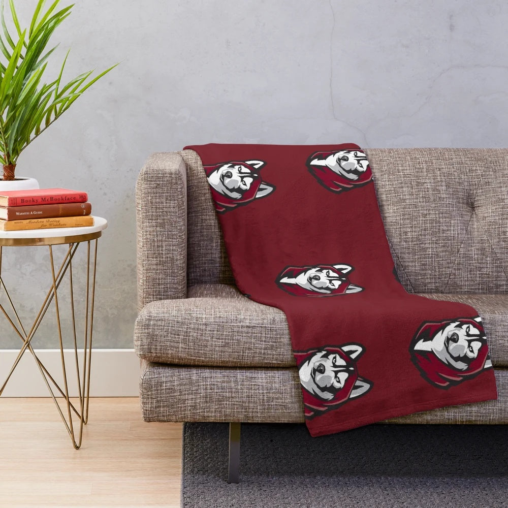 Cozy plush blanket with husky-inspired animal print design