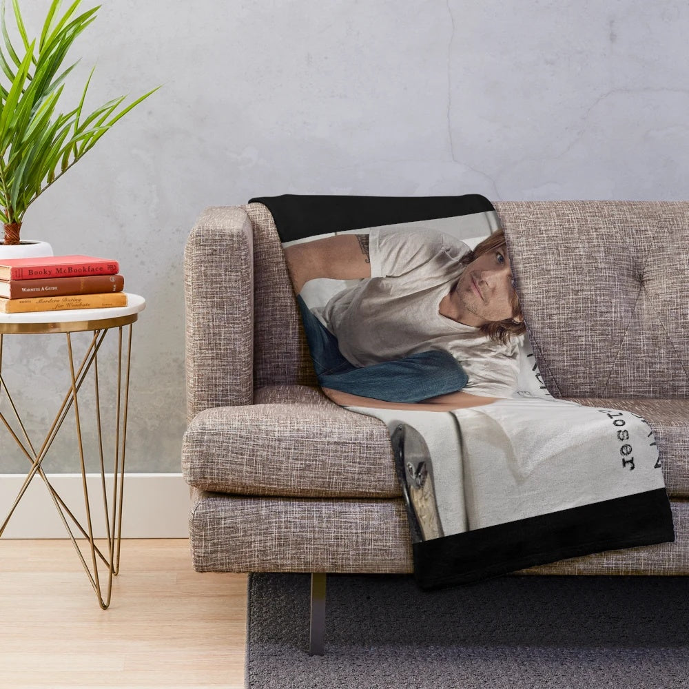 Keith Urban inspired plush blanket with 'Get Closer' design