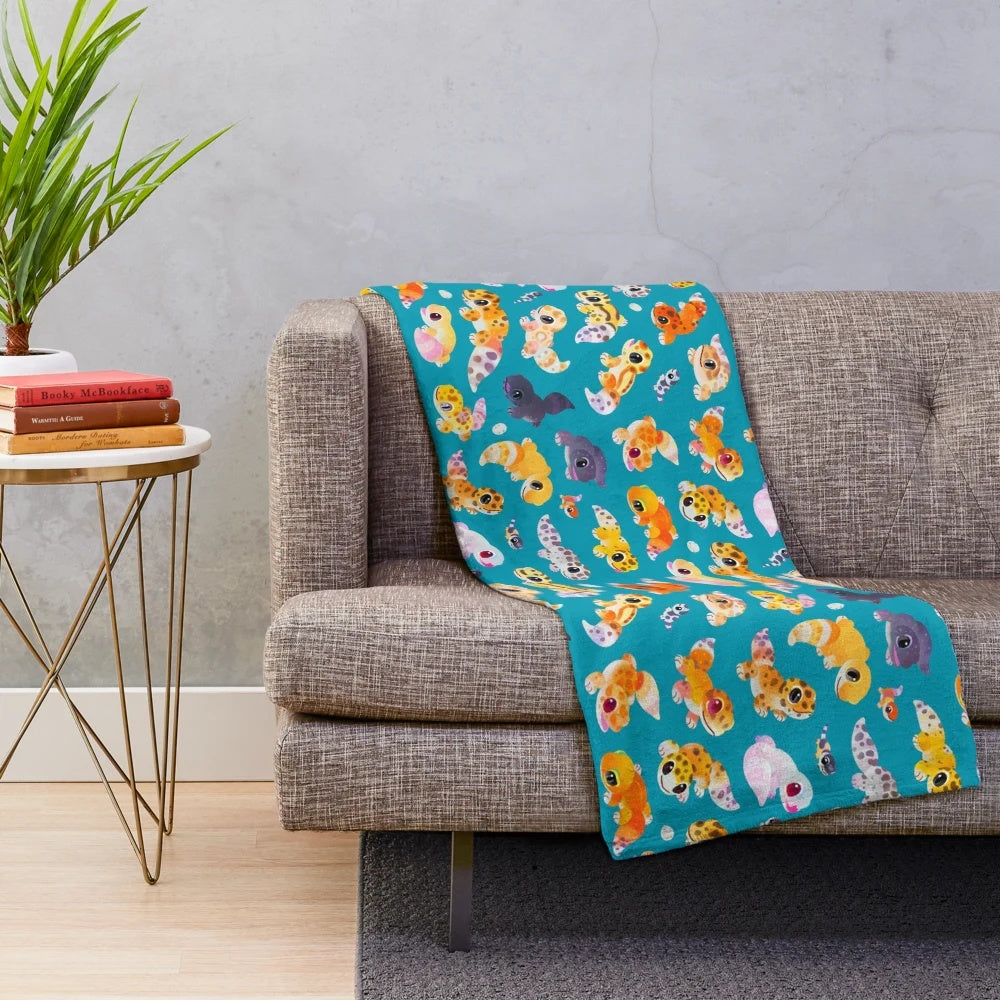 Leopard gecko plush blanket