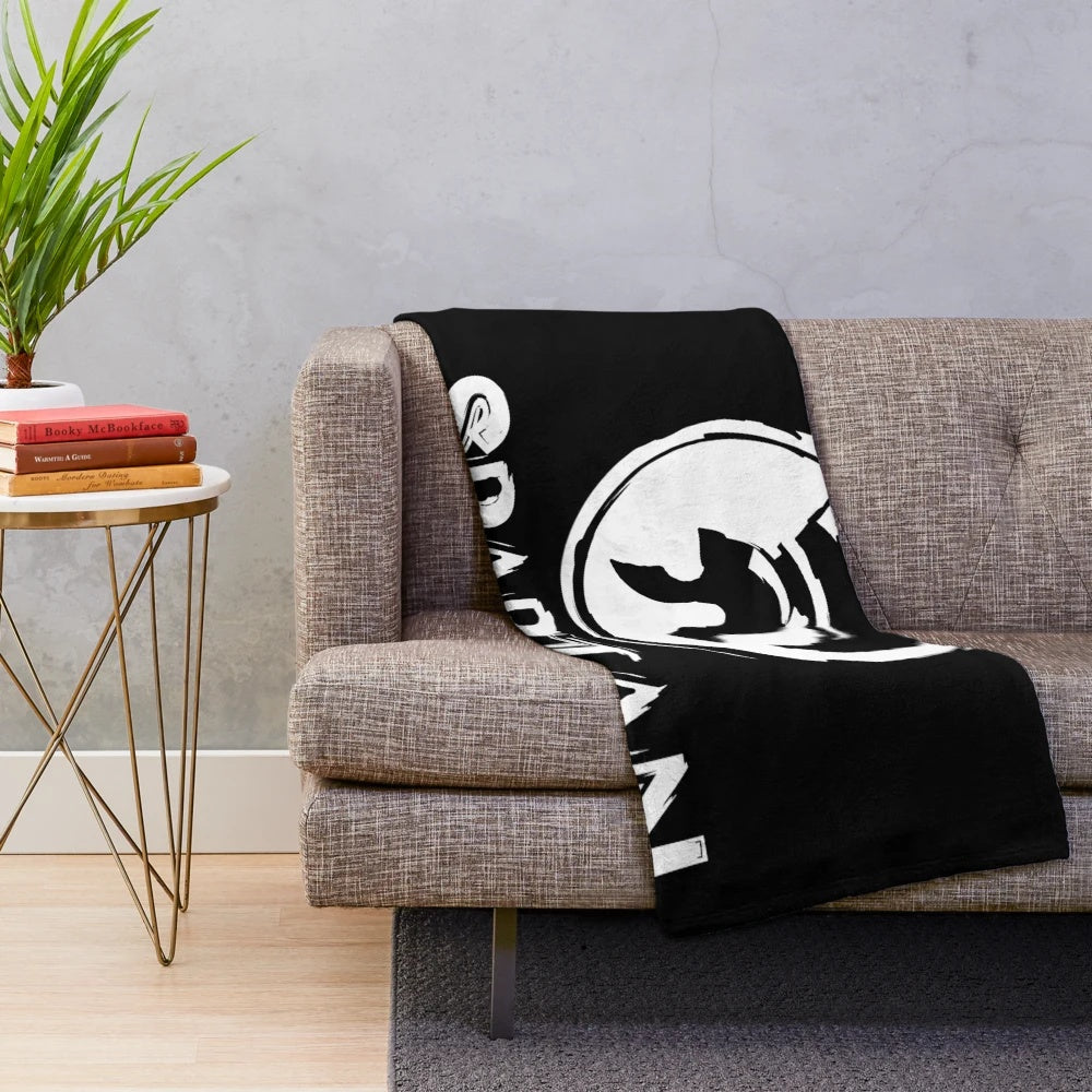 Spartan-inspired plush blanket with cinematic and heroic design