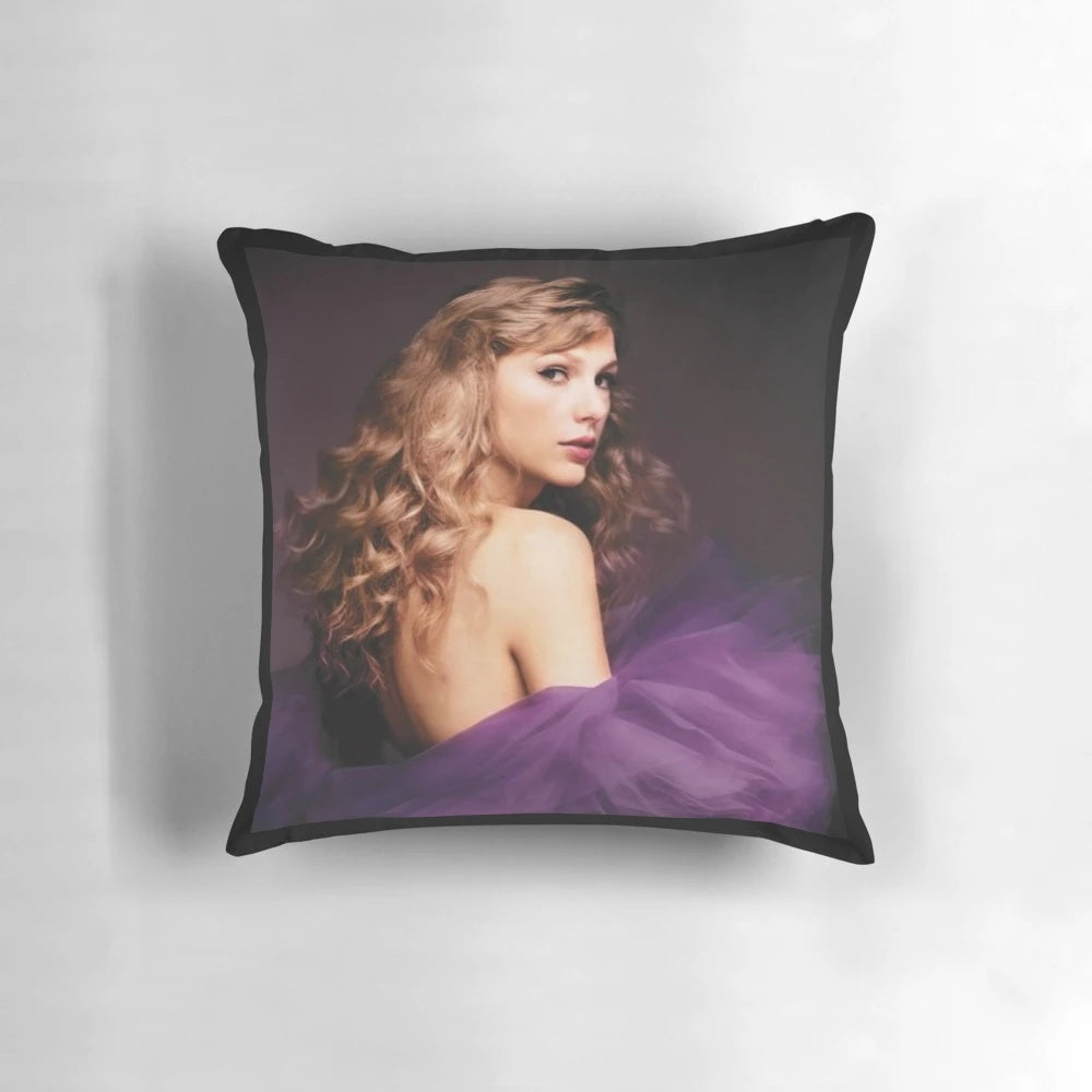 Soft, plush pillow featuring the album artwork for "Speak Now (Taylor's Version)" by Taylor Swift