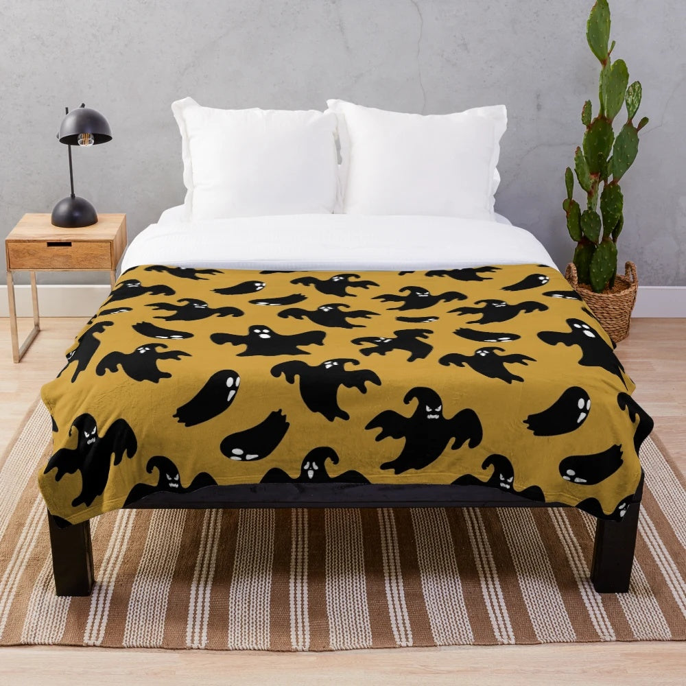 Spooky cartoon pattern plush blanket for Halloween