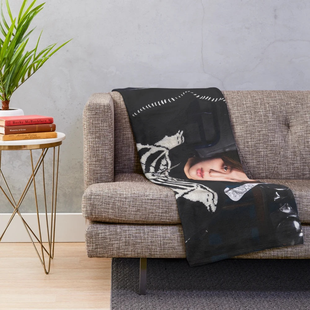 Stray Kids Seungmin Plush Blanket