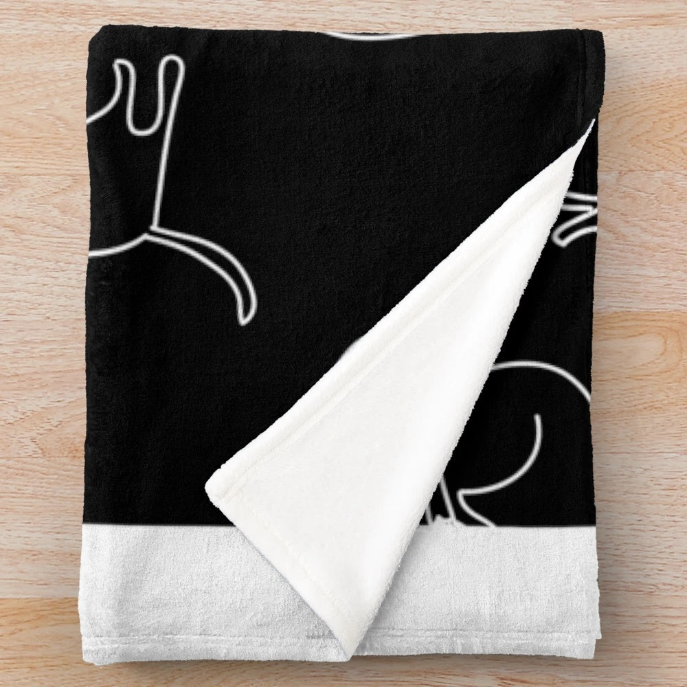 Black cat outline pattern plush blanket for cat lovers