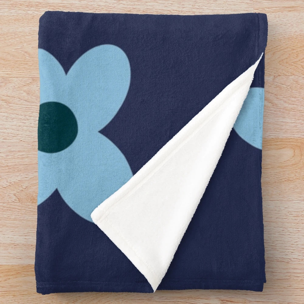Blue flower plush blanket for cozy home decor