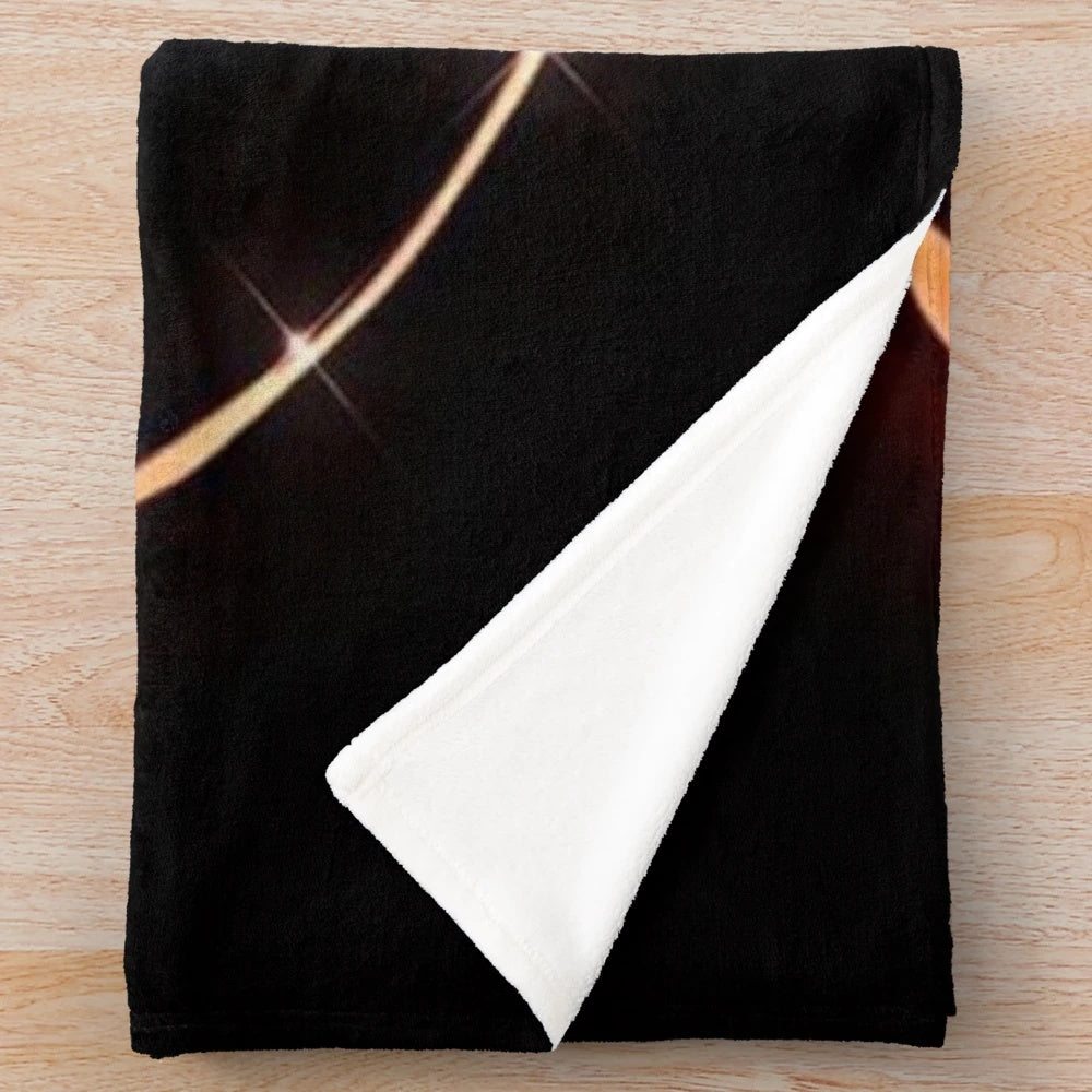 Helene Fischer-inspired plush blanket with collage design