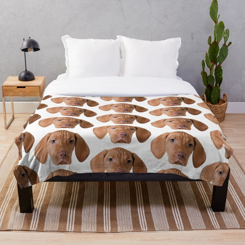 Colorful Hungarian Vizsla dog breed plush blanket