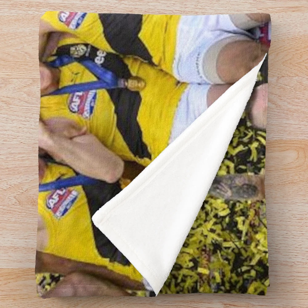Richmond Tigers inspired plush blanket in black and yellow colors