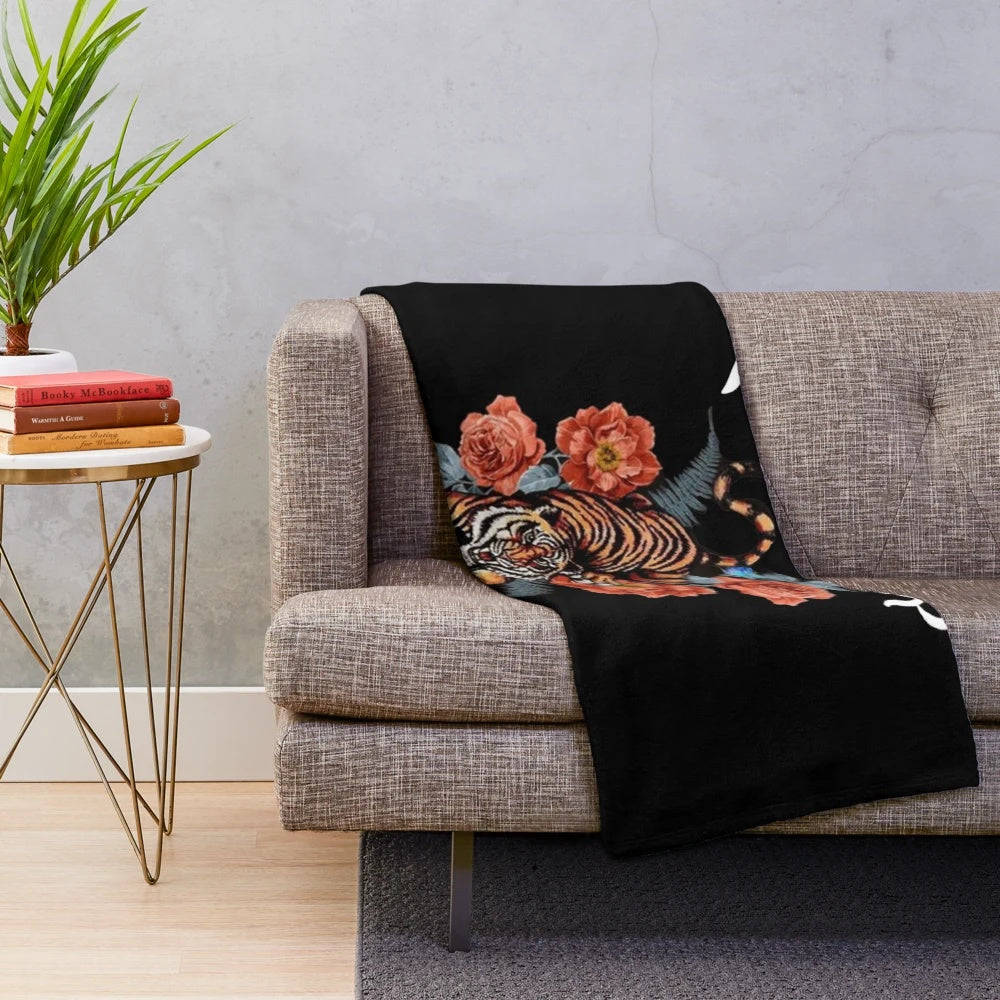 Soft and cozy tiger-patterned plush blanket