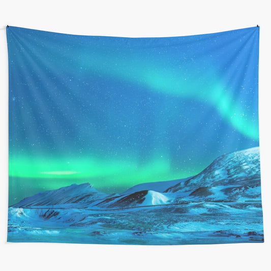 Northern lights tapestry featuring stunning night sky with aurora borealis