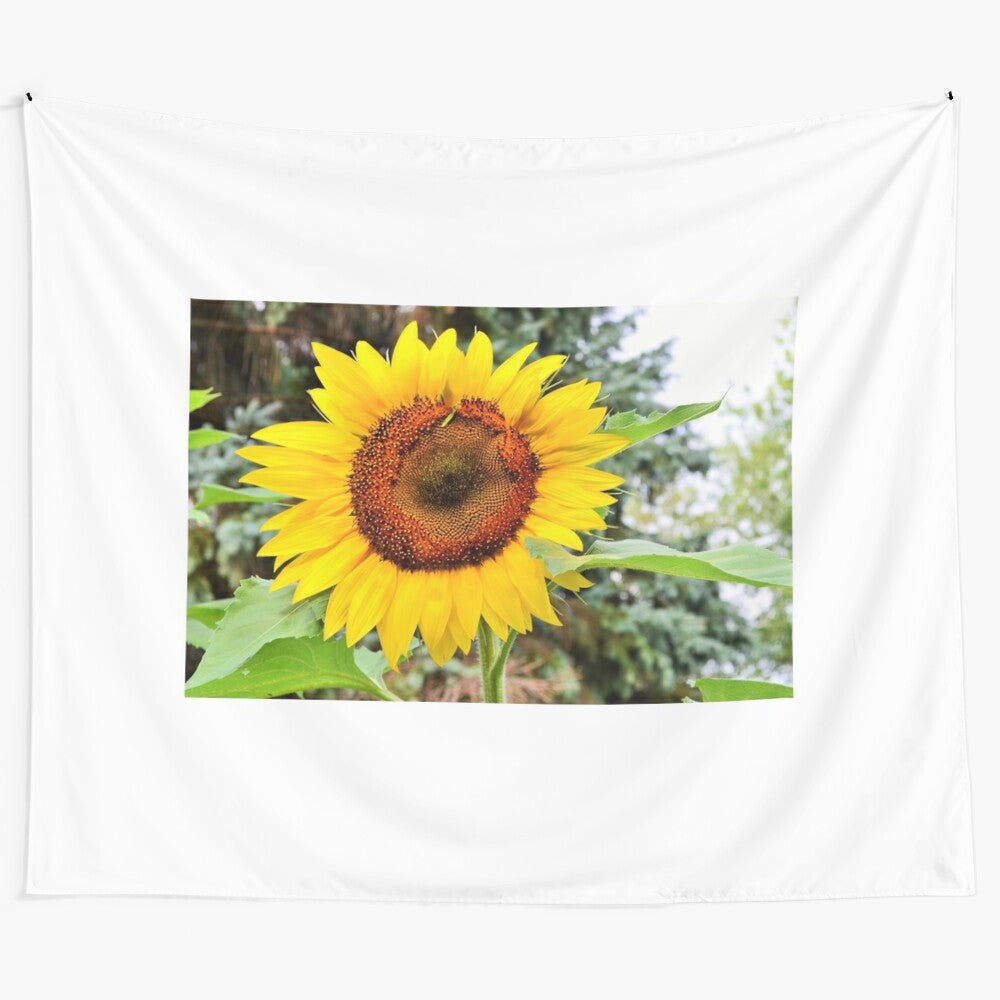 Vibrant sunflower tapestry with yellow flower design