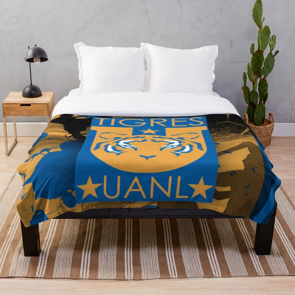 Tigres de la UANL-inspired plush blanket