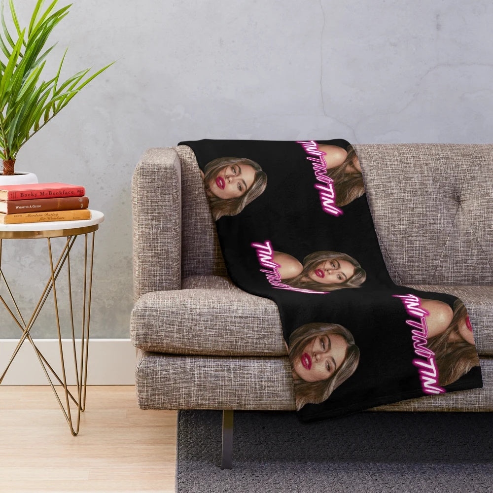 Tini inspired plush blanket in a soft and cozy design