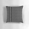 Traditional Palestinian Hatta Kufiya Pattern Pillow with Iconic Folk Design