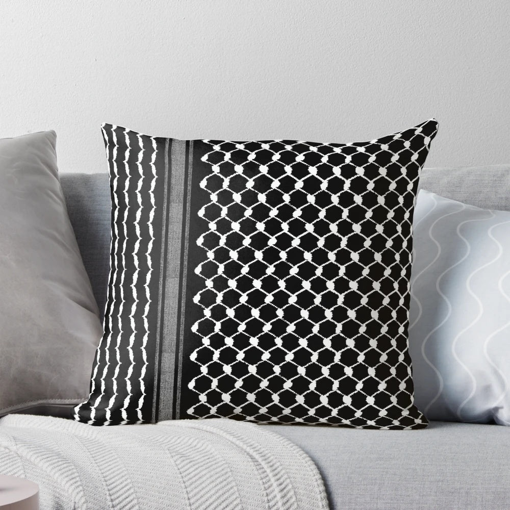 Traditional Palestinian Hatta Kufiya Pattern Pillow with Iconic Folk Design