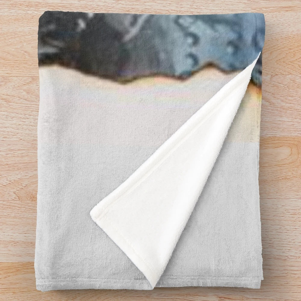 Turgut-inspired plush blanket with Ottoman Empire and Ertugrul Gazi design