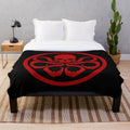 Hydra-inspired plush blanket