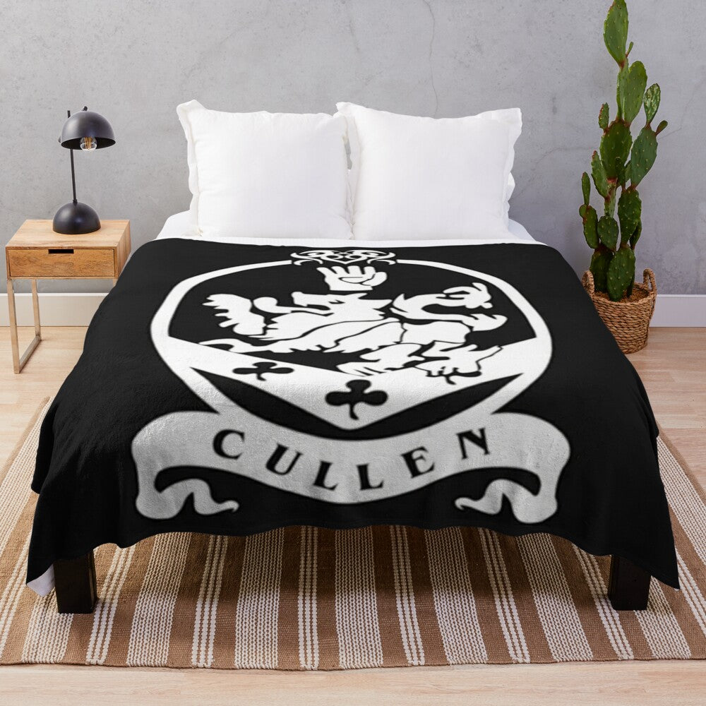 Twilight-inspired plush blanket featuring the Cullen crest