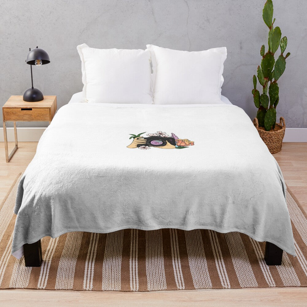 Plush blanket with abstract floral design, perfect for garden-themed home decor