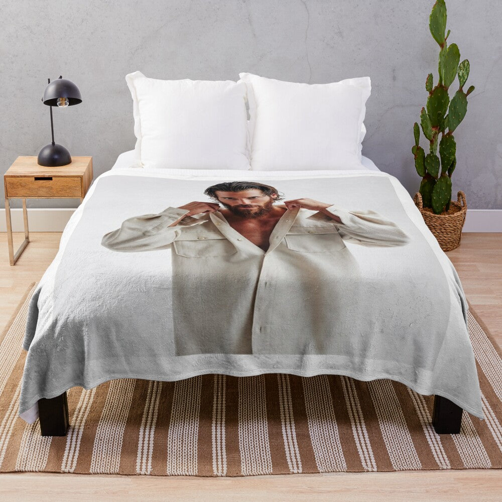 Can Yaman Plush Blanket