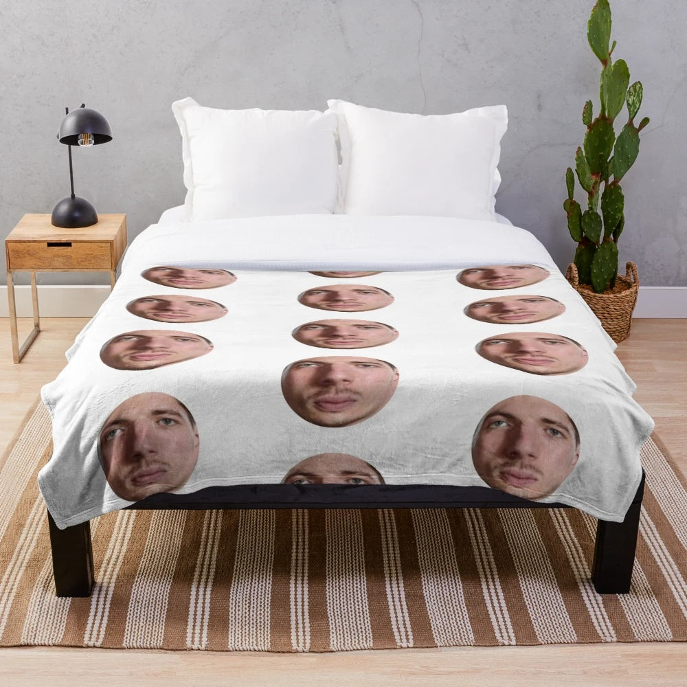 Verstappen-Inspired Plush Blanket with Sphere Design
