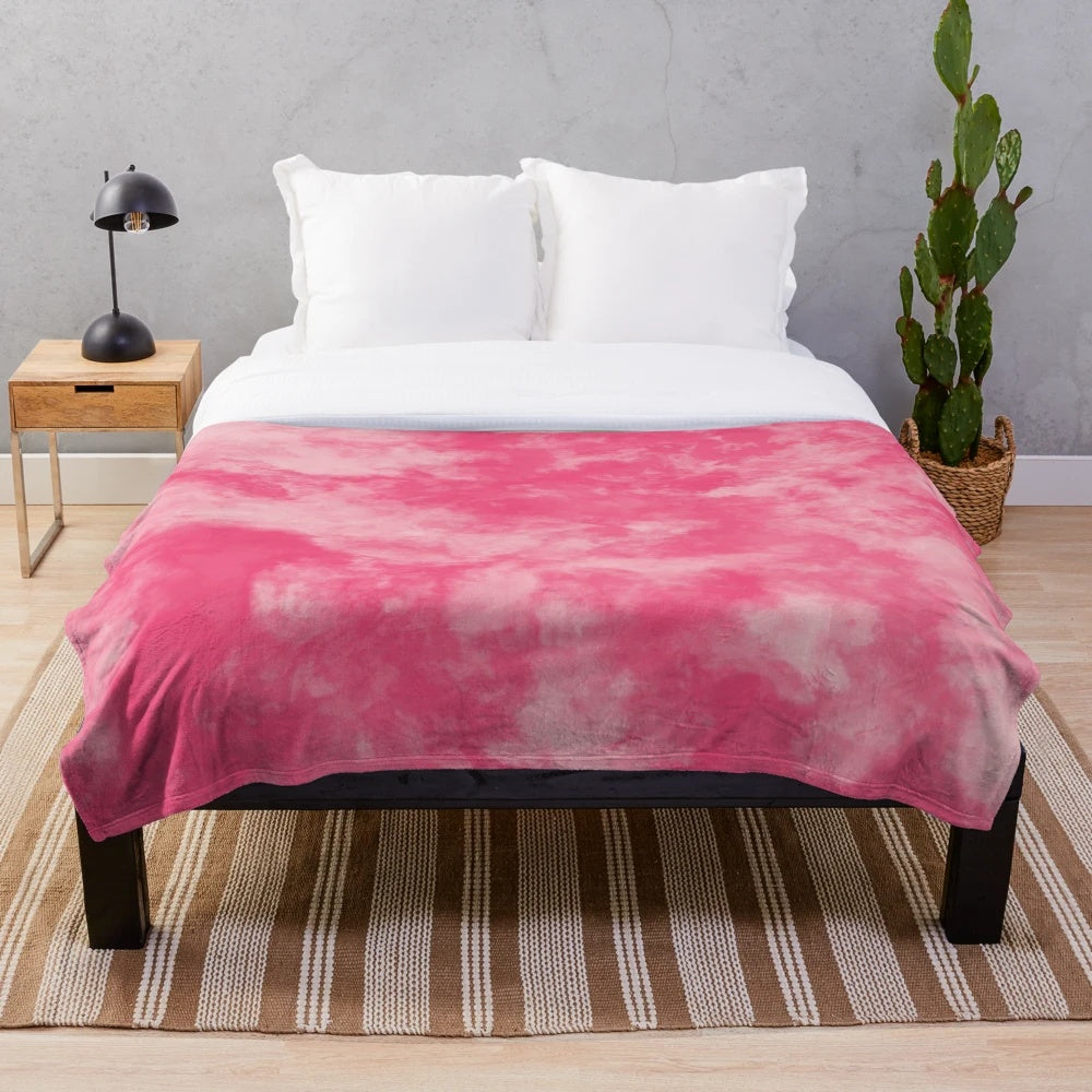 Vibrant abstract patterned plush blanket