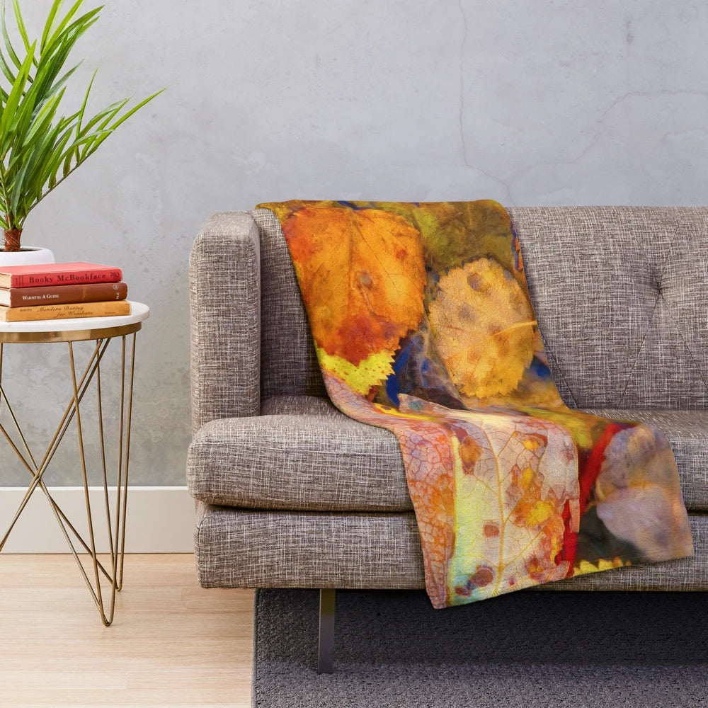 Autumn Leaves Plush Blanket with Vibrant Colors