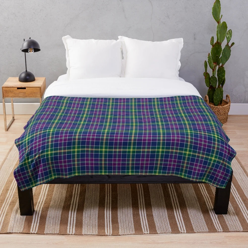 Clan Yule Tartan Plush Blanket with Soft, Colorful Scottish Pattern