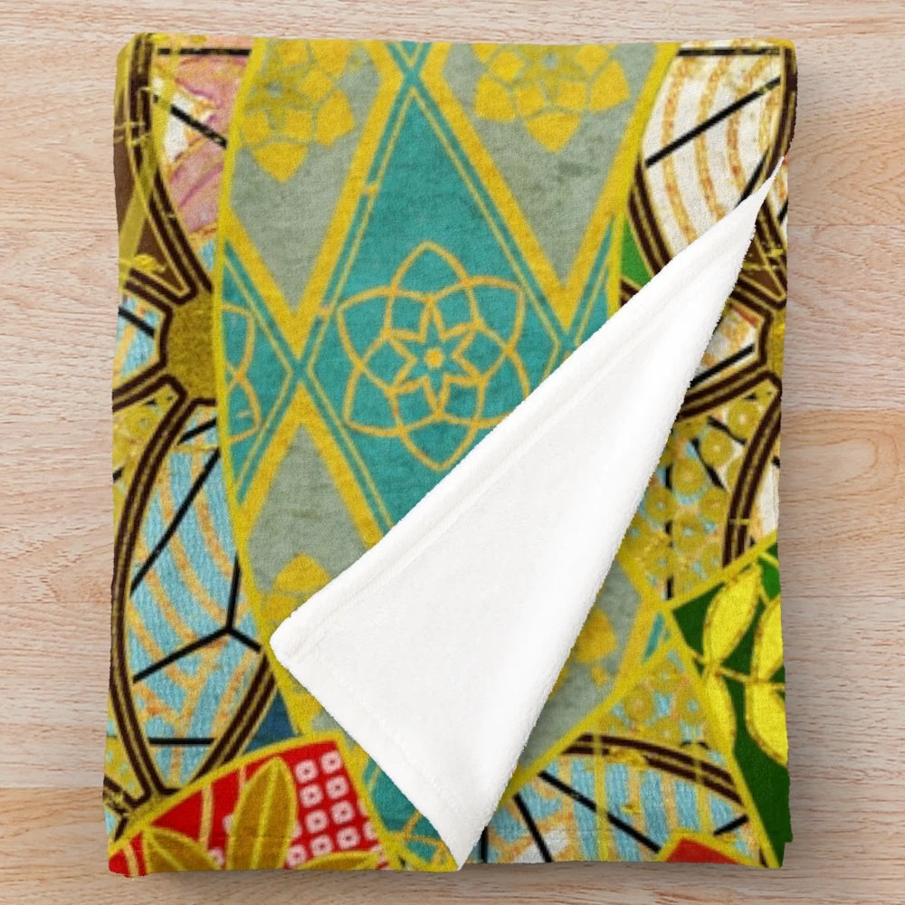 Soft and plush summer flowers blanket with vibrant floral design