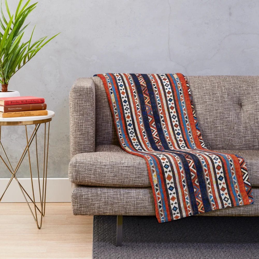 Plush blanket with vibrant kilim print and ethnic design