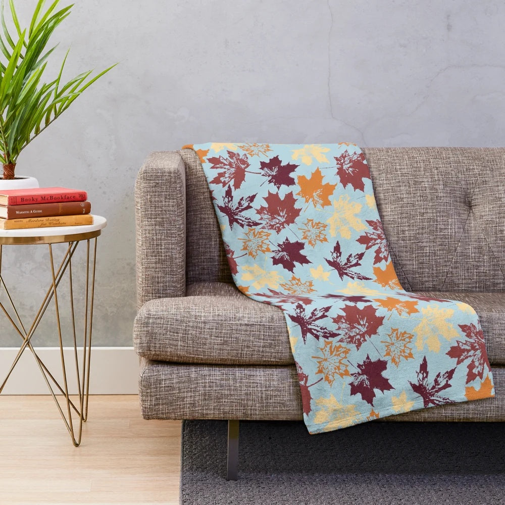 Colorful maple leaf pattern plush blanket