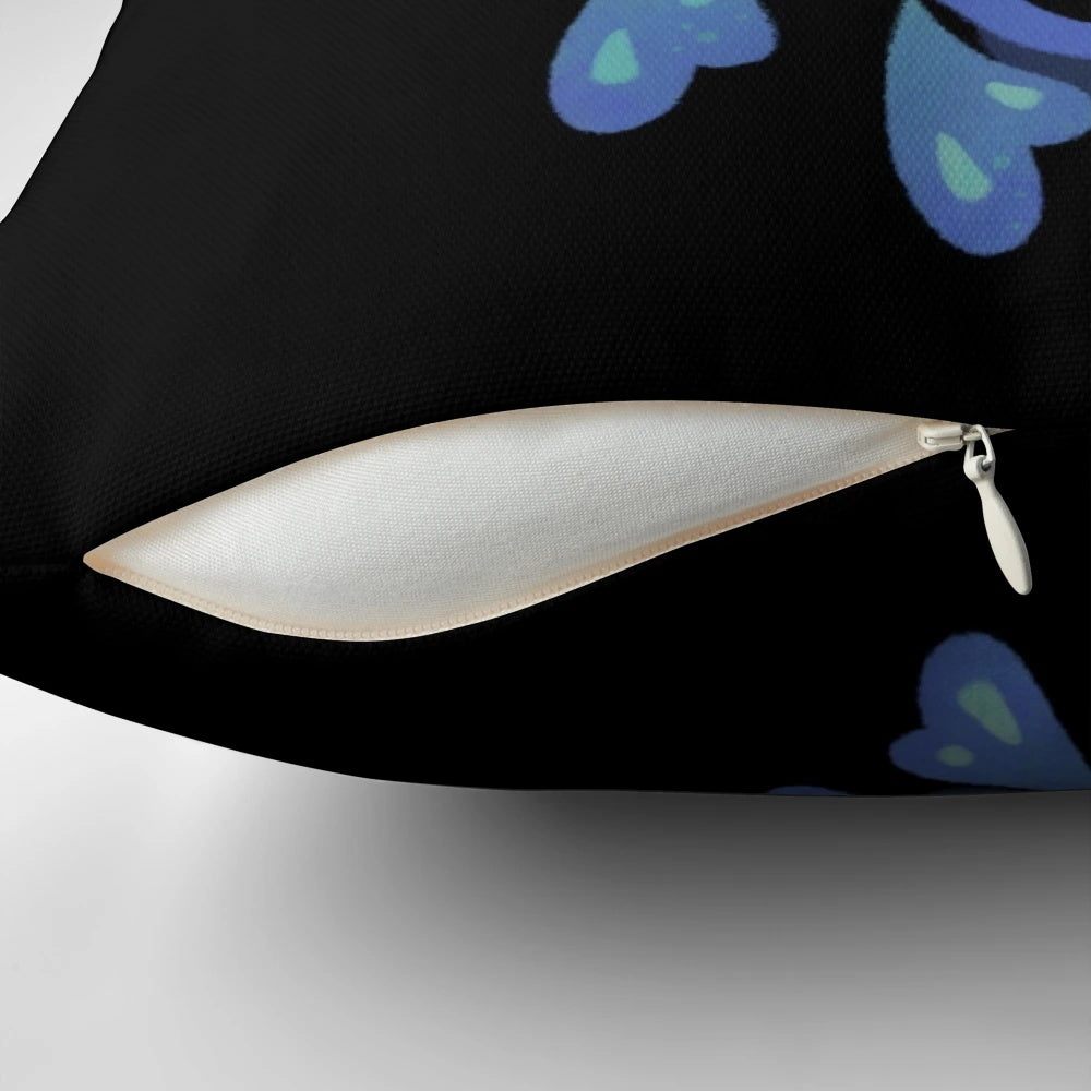 Vibrant and lifelike pillow featuring the captivating sea dragon, an enchanting ocean animal.