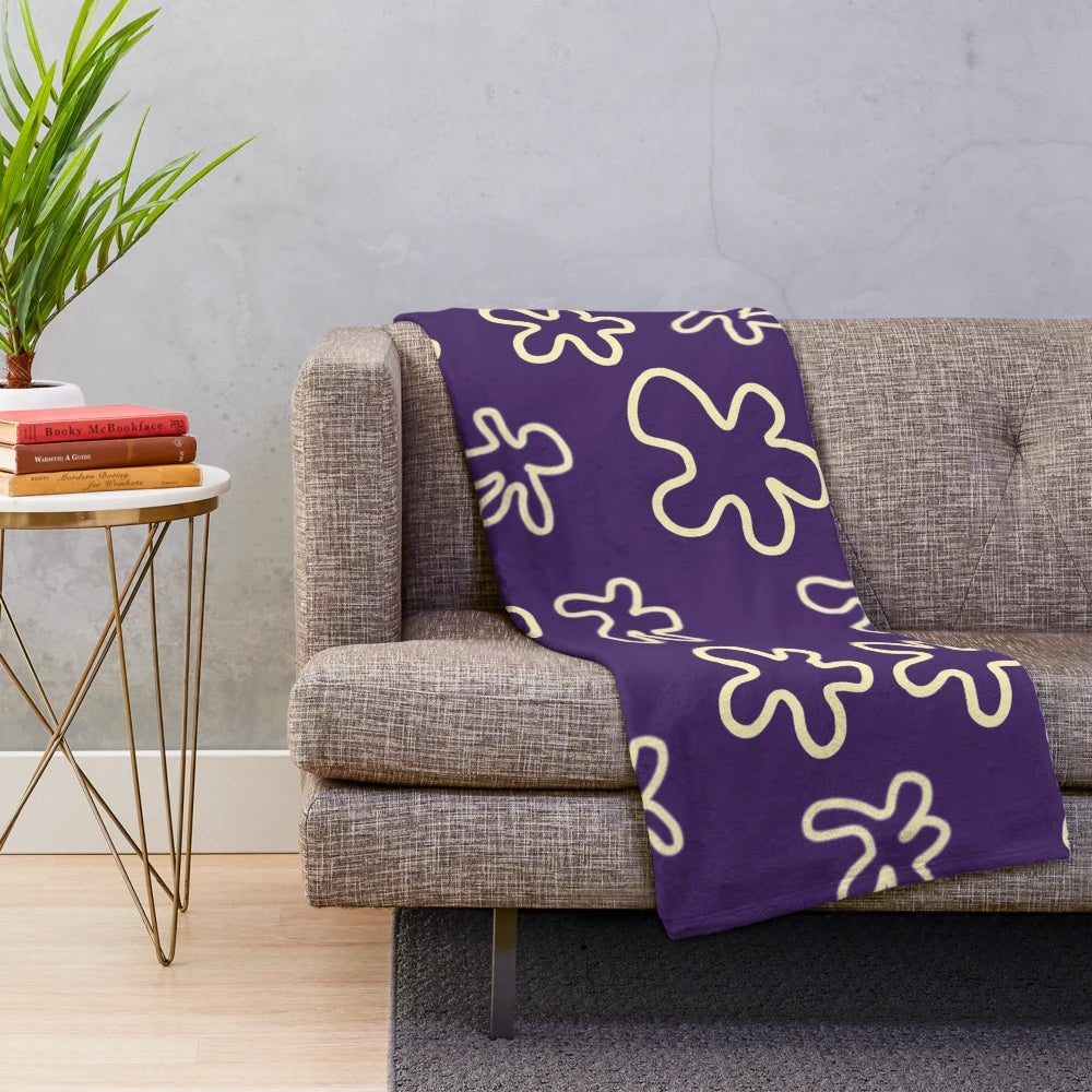Spongebob-themed plush blanket with colorful cartoon flowers