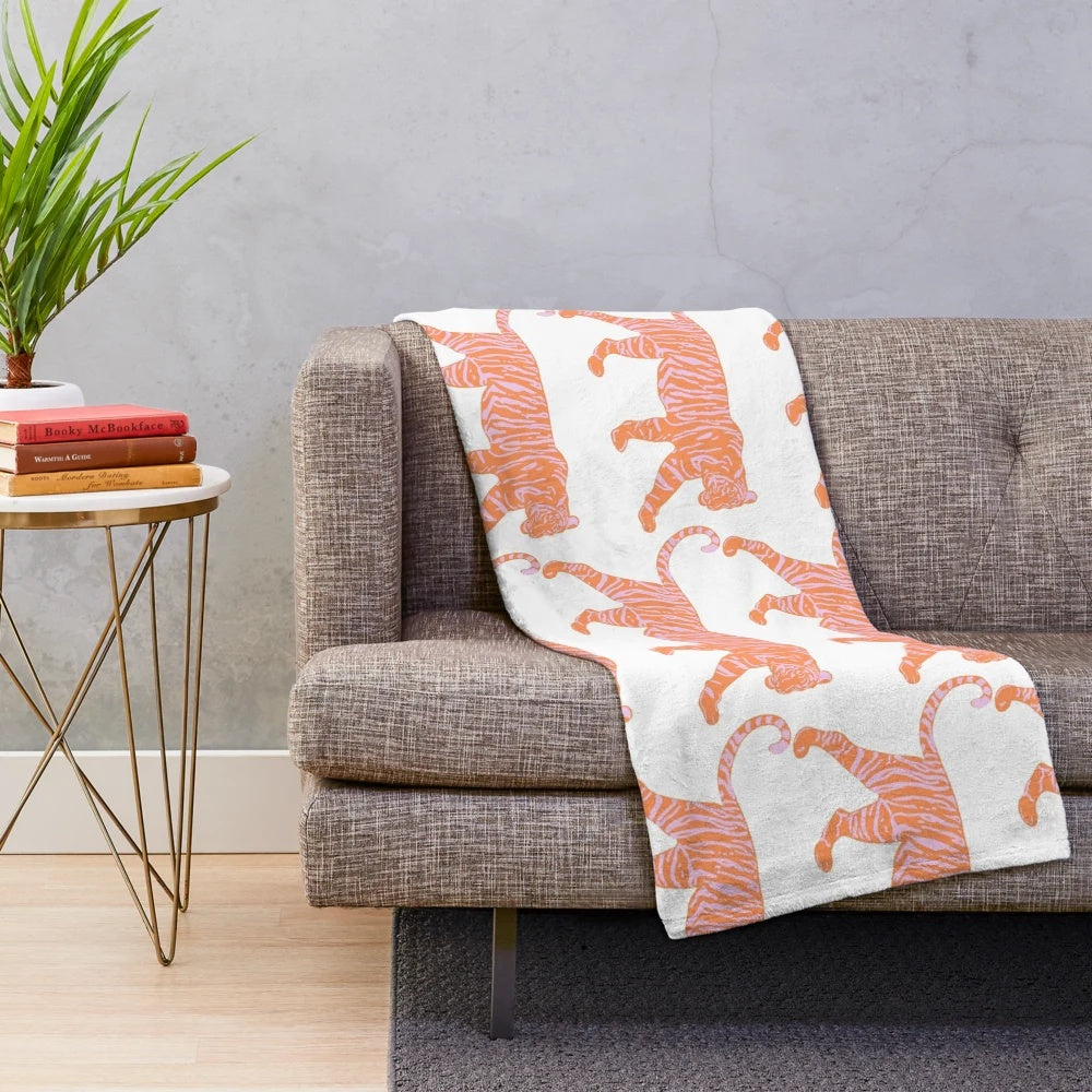Colorful tiger-patterned plush blanket