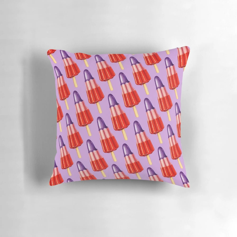 Colorful zoom ice lolly patterned pillow for a fun, retro-inspired summer look