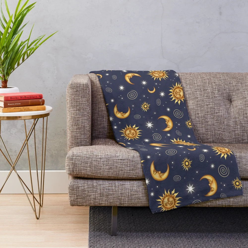 Vintage celestial pattern plush blanket