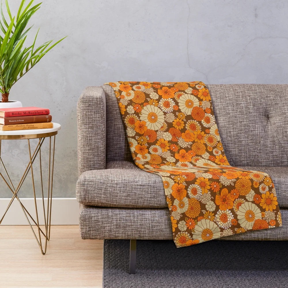 Vibrant vintage-inspired floral pattern plush blanket