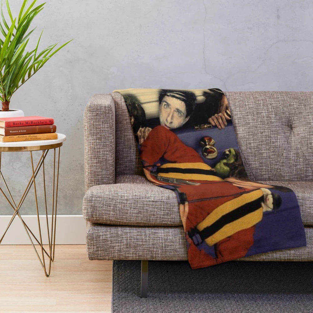 Vintage-inspired Home Alone 3 (1997) movie plush blanket