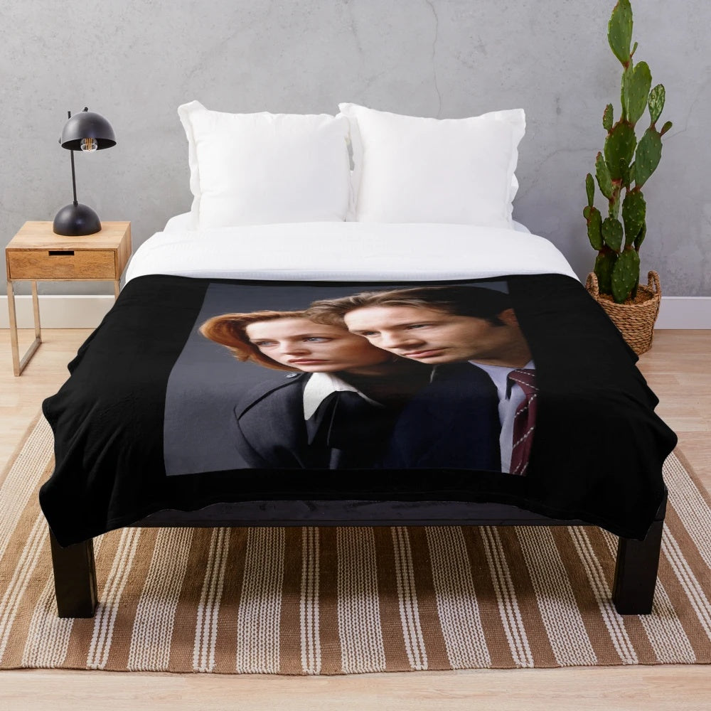 Vintage-Inspired The X-Files Dana Scully Plush Blanket