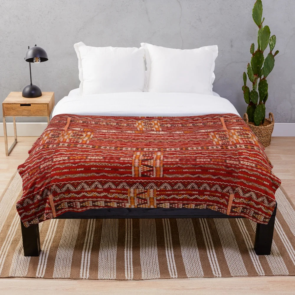 Vintage Moroccan style plush blanket with geometric patterns