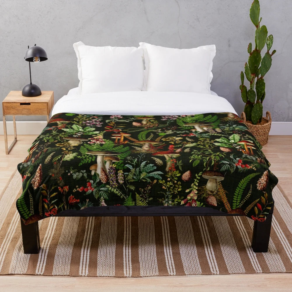 Vintage Mushroom Botanical Pattern Plush Blanket