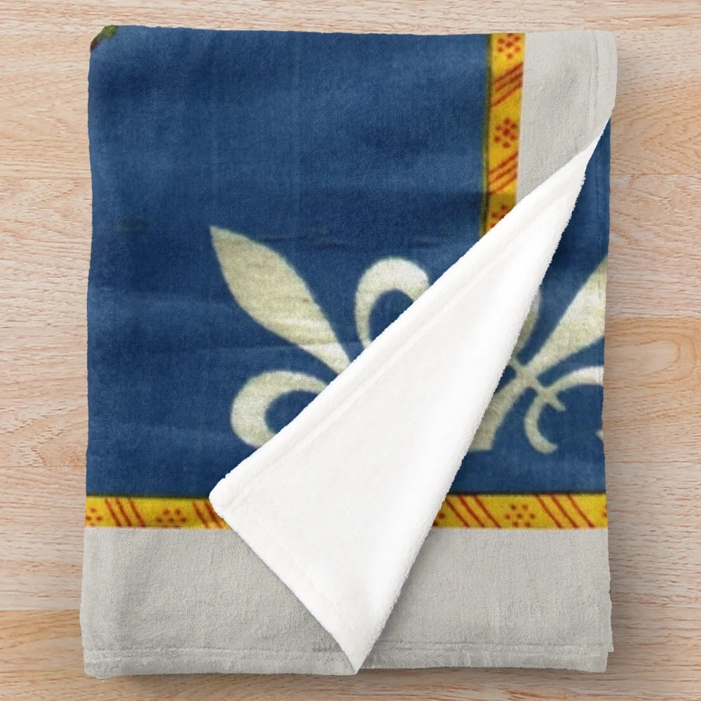 Vintage Quebec flag plush blanket with fleurs de lys design