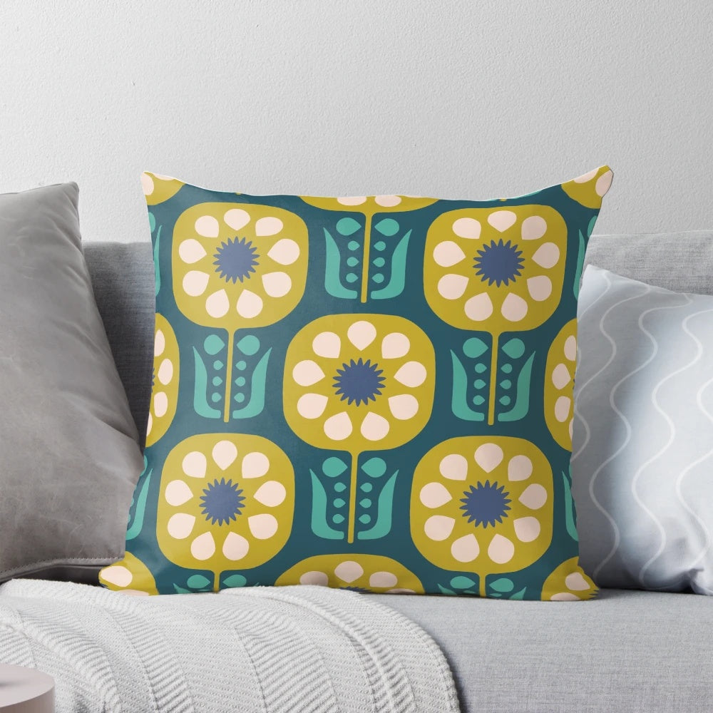 Vintage retro 70s floral pattern green throw pillow