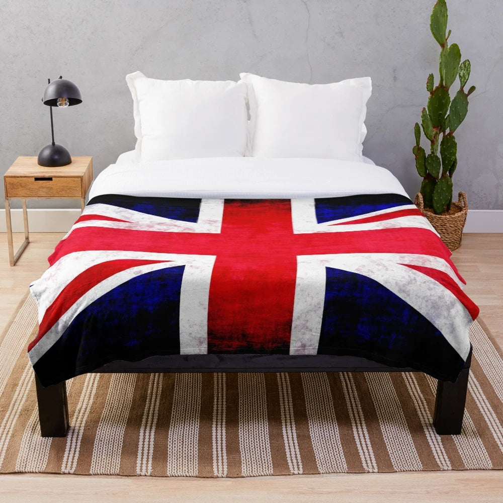 Large vintage-style plush blanket featuring the Union Jack flag of the United Kingdom